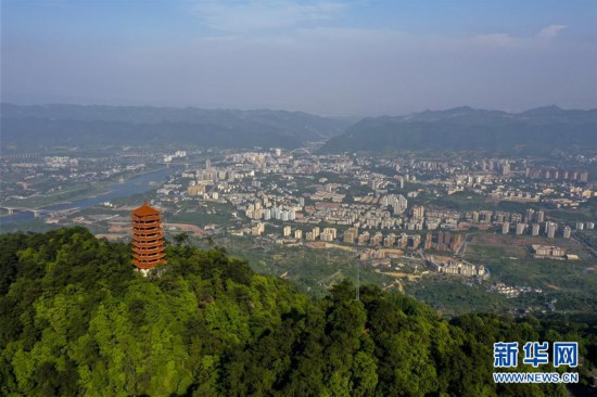 （美丽中国）（2）重庆缙云山：绿意盎然生态美
