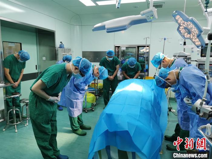 湖北一男子因病离世捐献器官挽救7人