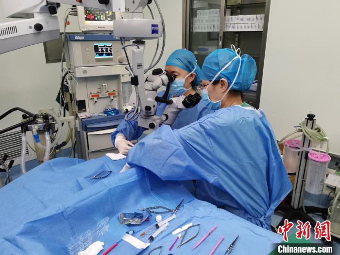 宁夏成功实施第4例眼角膜捐献救治2名患者