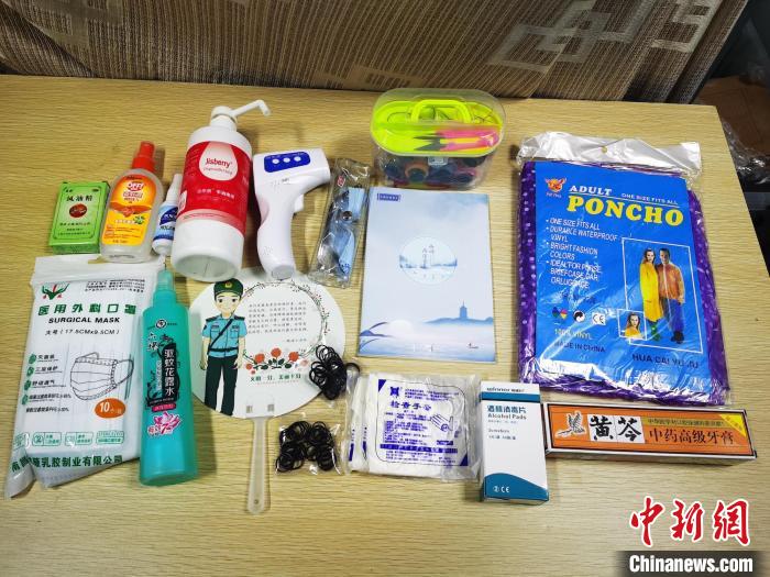 图为“春暖六桥便民百宝箱”。西湖西溪景区供图 西湖西溪景区供图 摄