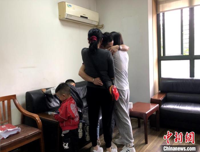 9岁男孩被拐23年两地警方接力寻亲终团圆