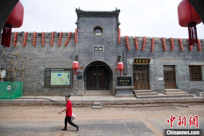 祁县，是晋商发源地之一和万里茶道重要节点，是国家级历史文化名城，拥有中国历史文化名街。　张云 摄